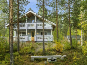 Holiday Home Lumilinna